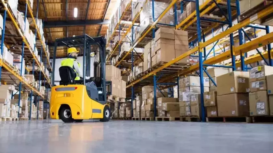 Direktur Utama SMIL Borong Saham, Kepemilikan Kian Meningkat