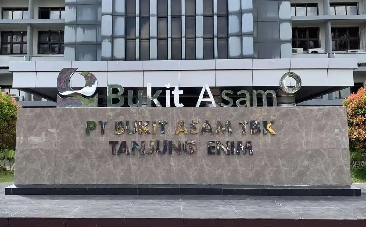 Asing Serbu Saham PTBA, Siap Terbang atau Tertahan?