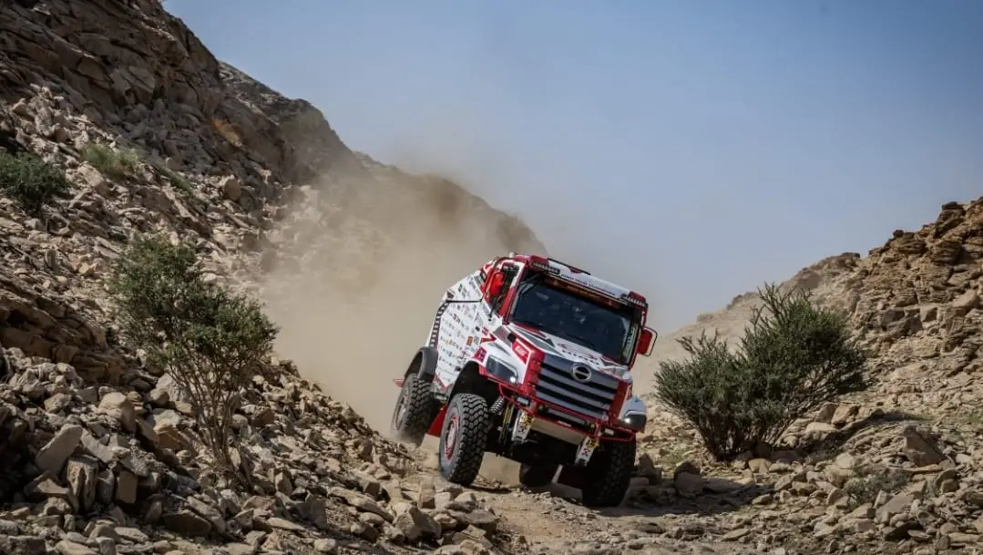 Wakili Asia, Truk Hino ini Tantang Medan Ekstrem di Dakar Rally 2026