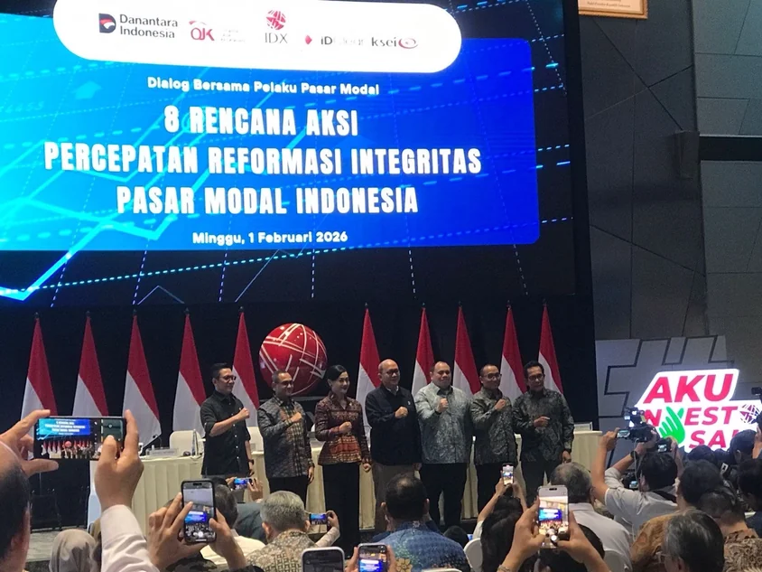 Gerak Cepat Sebelum Pasar Dibuka, OJK Sampaikan 8 Aksi Reformasi ke Pelaku Pasar