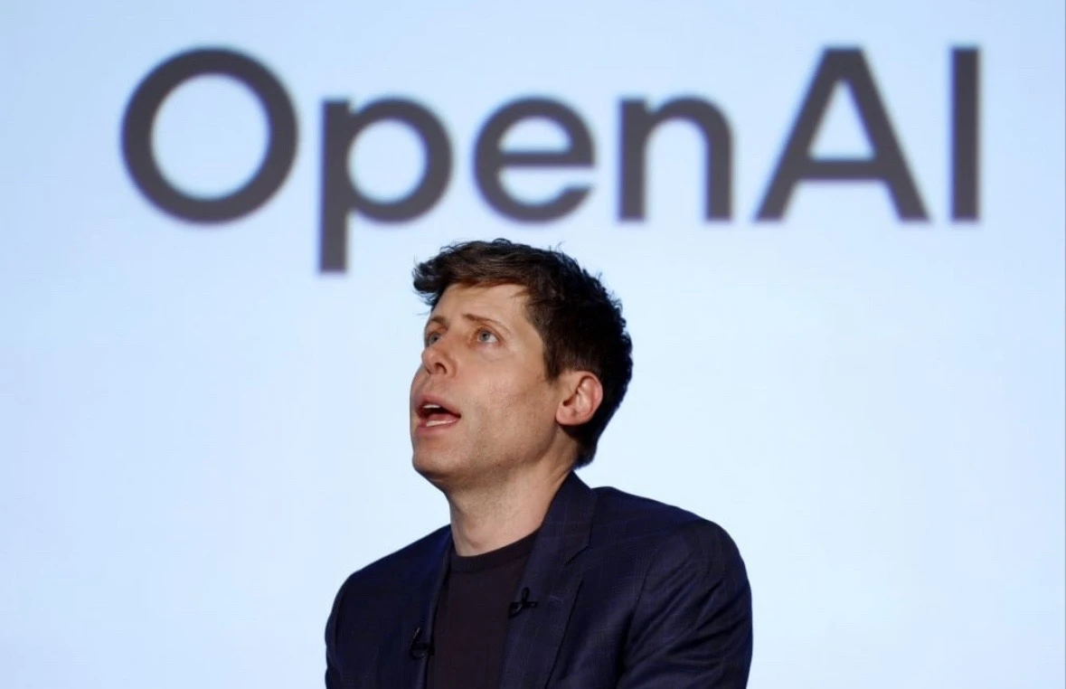 Duel Hidup Mati ChatGPT dan Claude Berebut Pasar AI Dunia