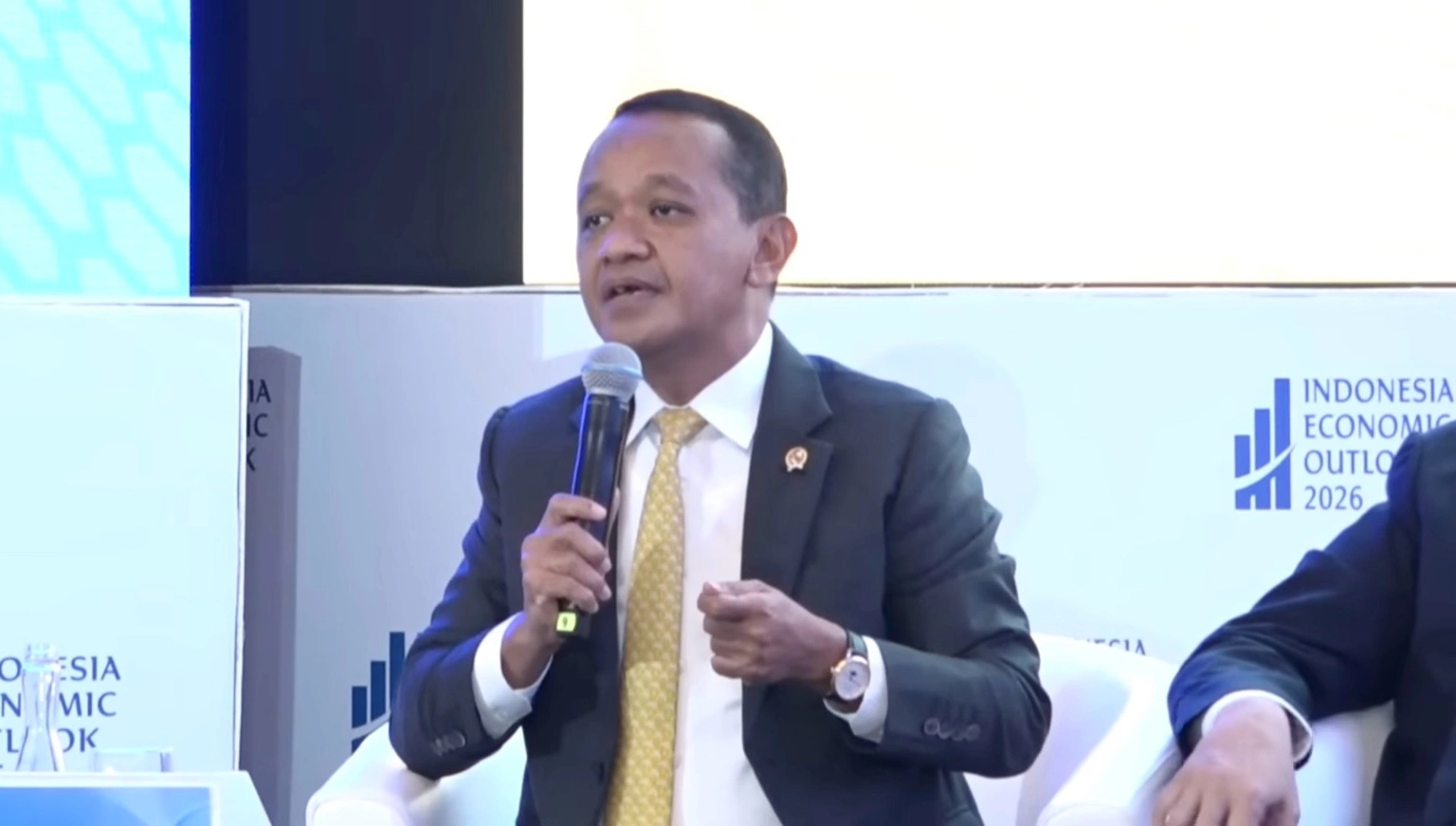Bahlil Genjot Hilirisasi 28 Komoditas, Target Investasi USD618 Miliar hingga 2040