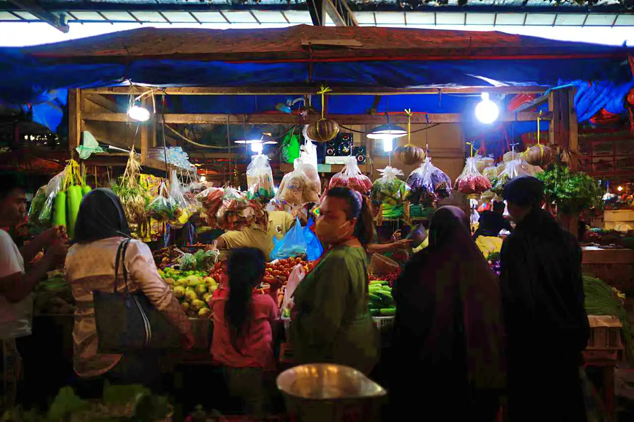 Stimulus Ramadan dan Lebaran: Efektifkah Insentif Rp12,8 Triliun?