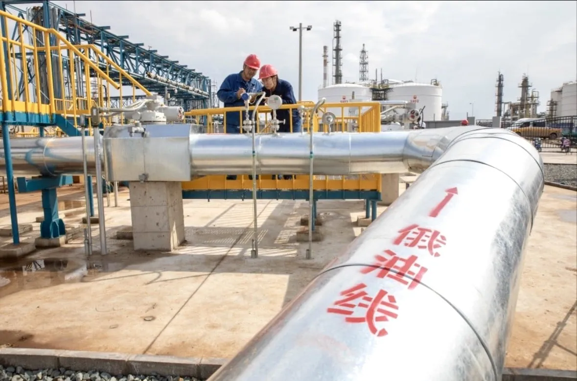 Saat Harga Naik, China Menarik Rem Impor Minyak Dunia