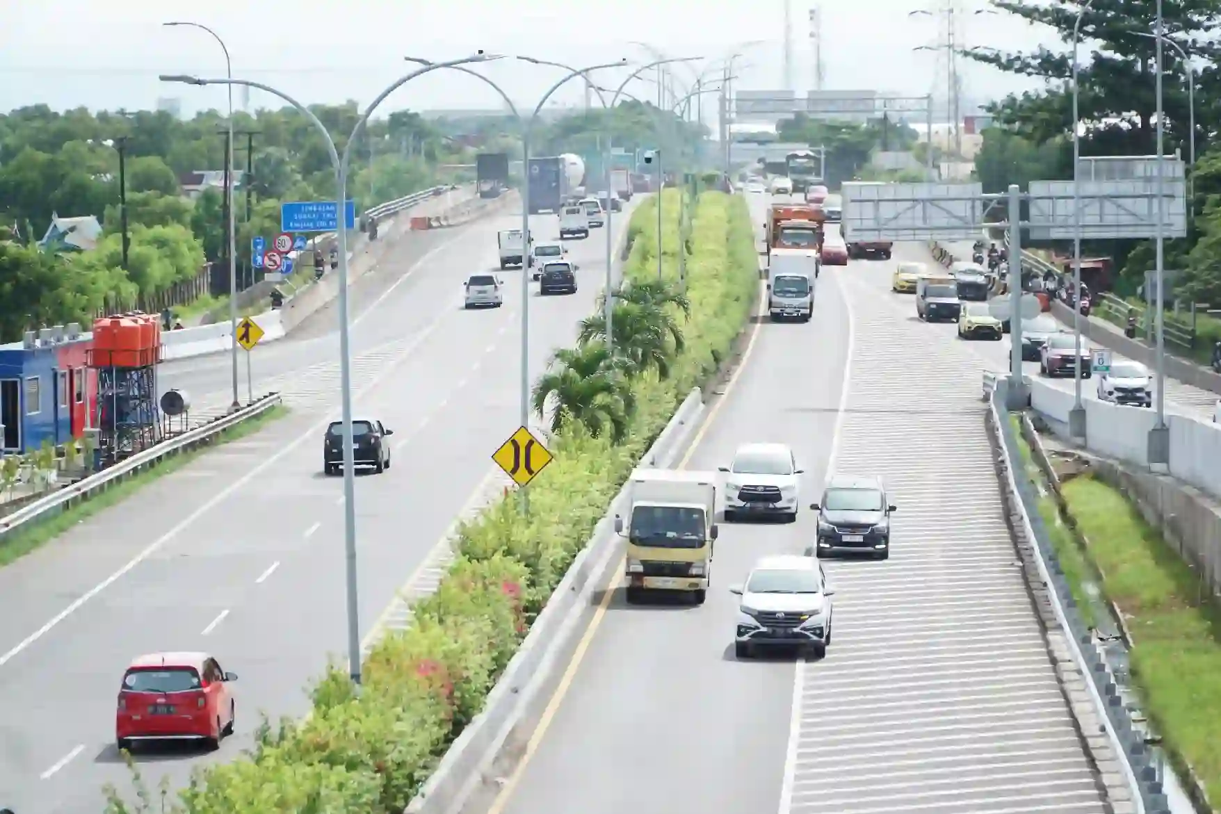 Arus Lebaran 2026, Trafik Tol Makassar Diprediksi Naik 6 persen