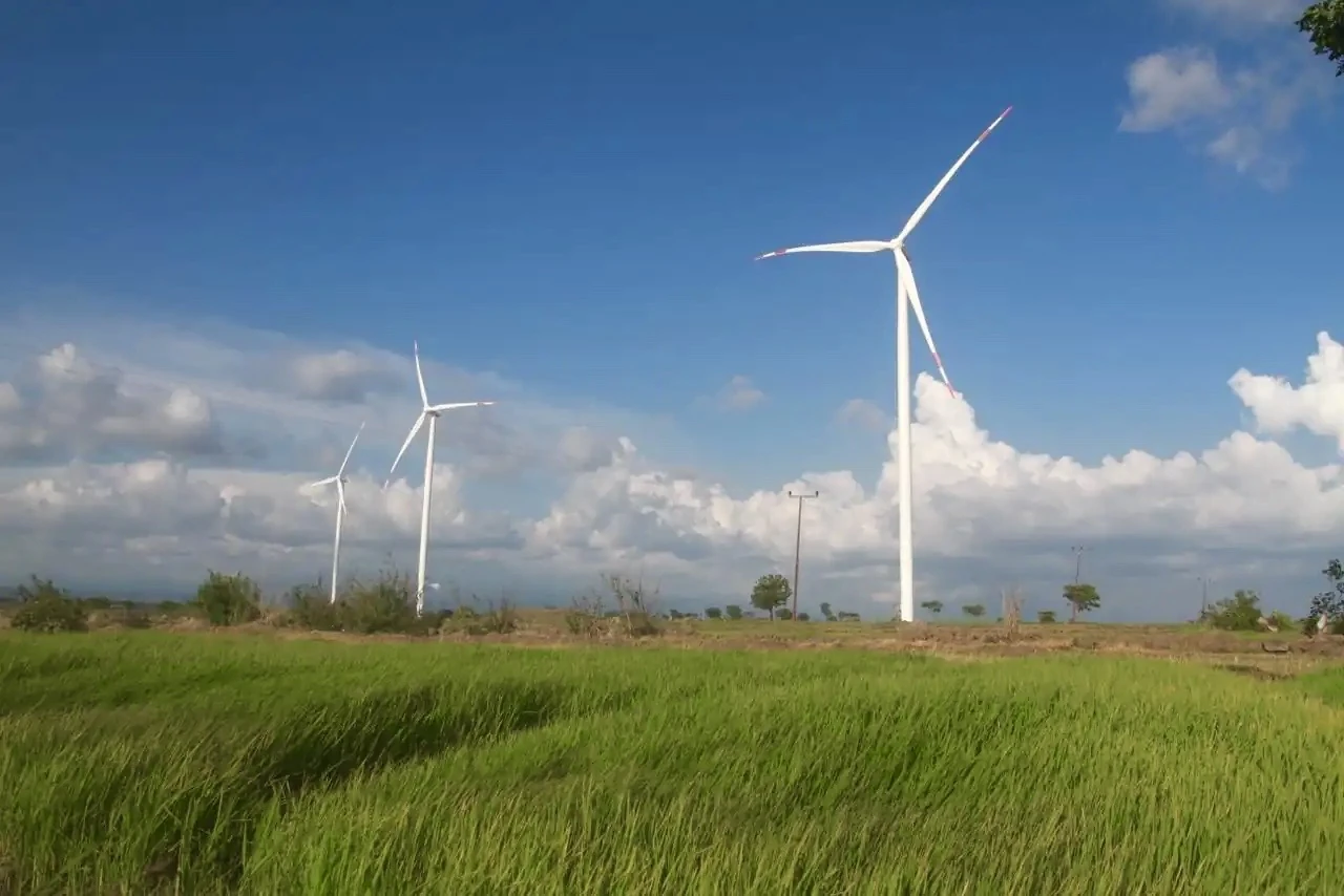 Perang Iran dan Dampaknya bagi Percepatan Energi Terbarukan