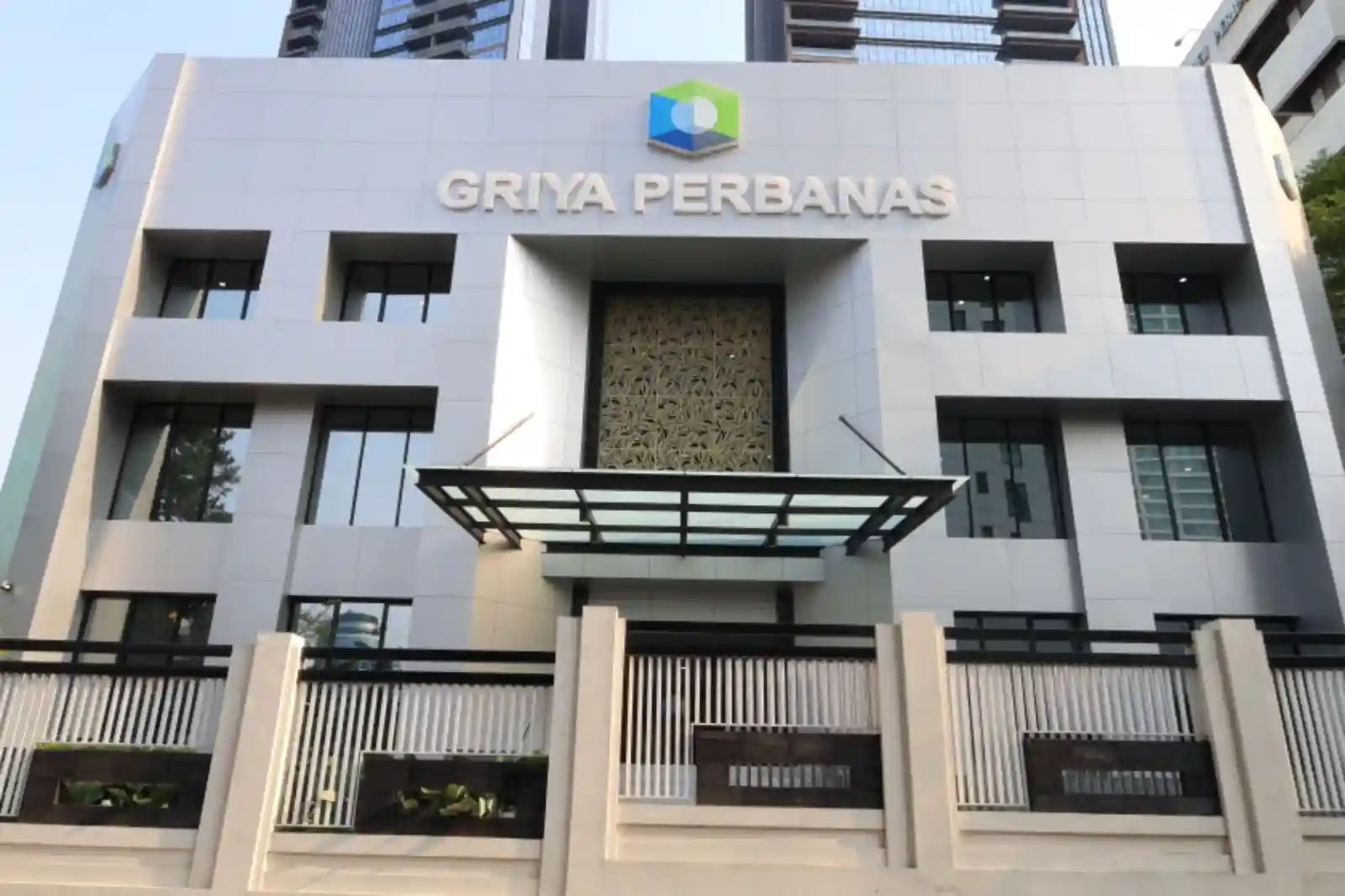 Kredit Tumbuh 9,96 persen, PERBANAS Waspadai Risiko NPL Perbankan