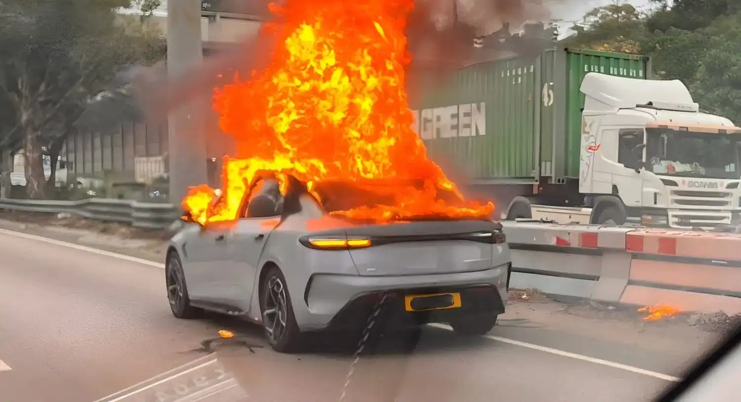 Bukan Baterai, Power Bank Diduga Picu Kebakaran BYD Seal