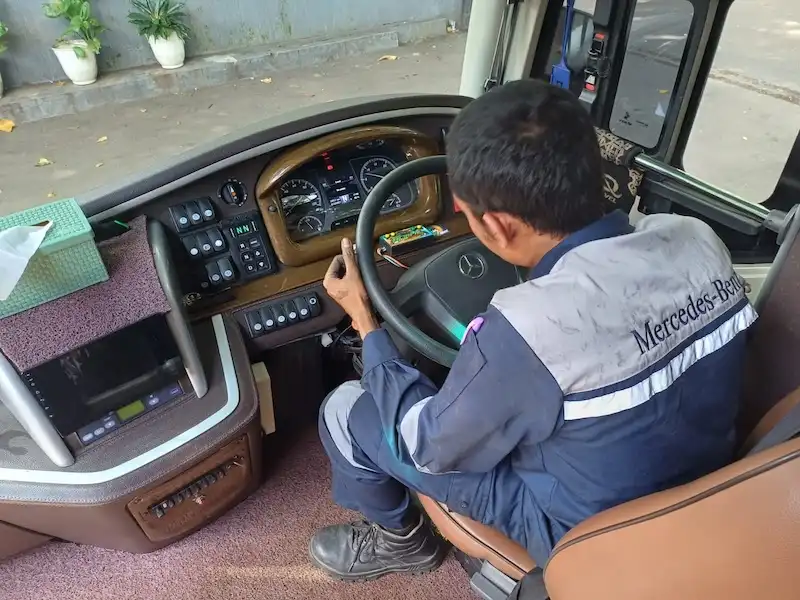 Program Lebaran Rescue Bus Mercedes-Benz di 12 Titik Resmi Berjalan