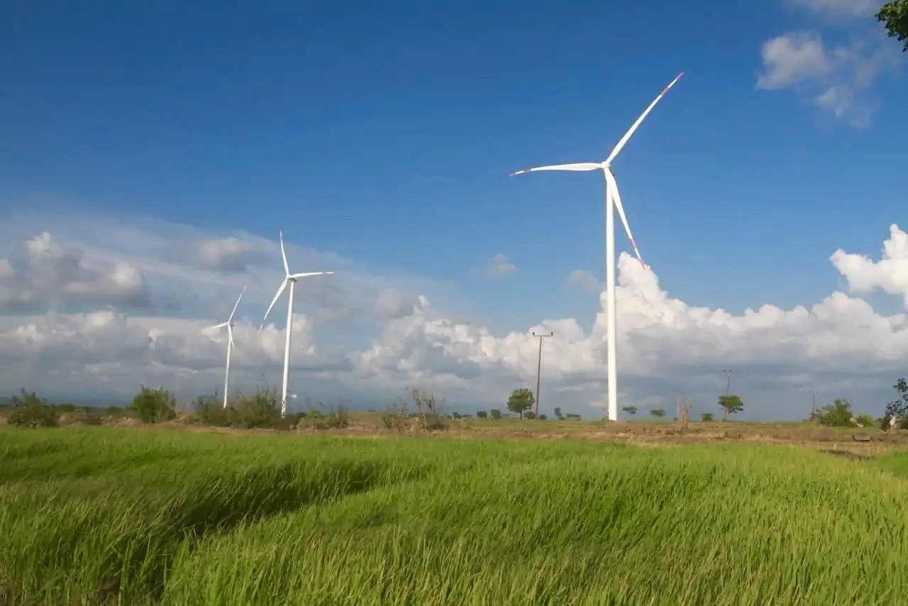 UGM Soroti Kinerja EBT 2025, PLTS Masih Didominasi Konsumen Pribadi