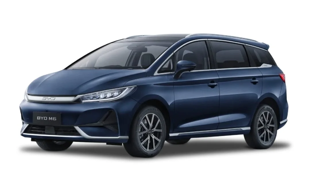 Duel MPV Rp430 Jutaan: BYD M6 Vs Innova Zenix