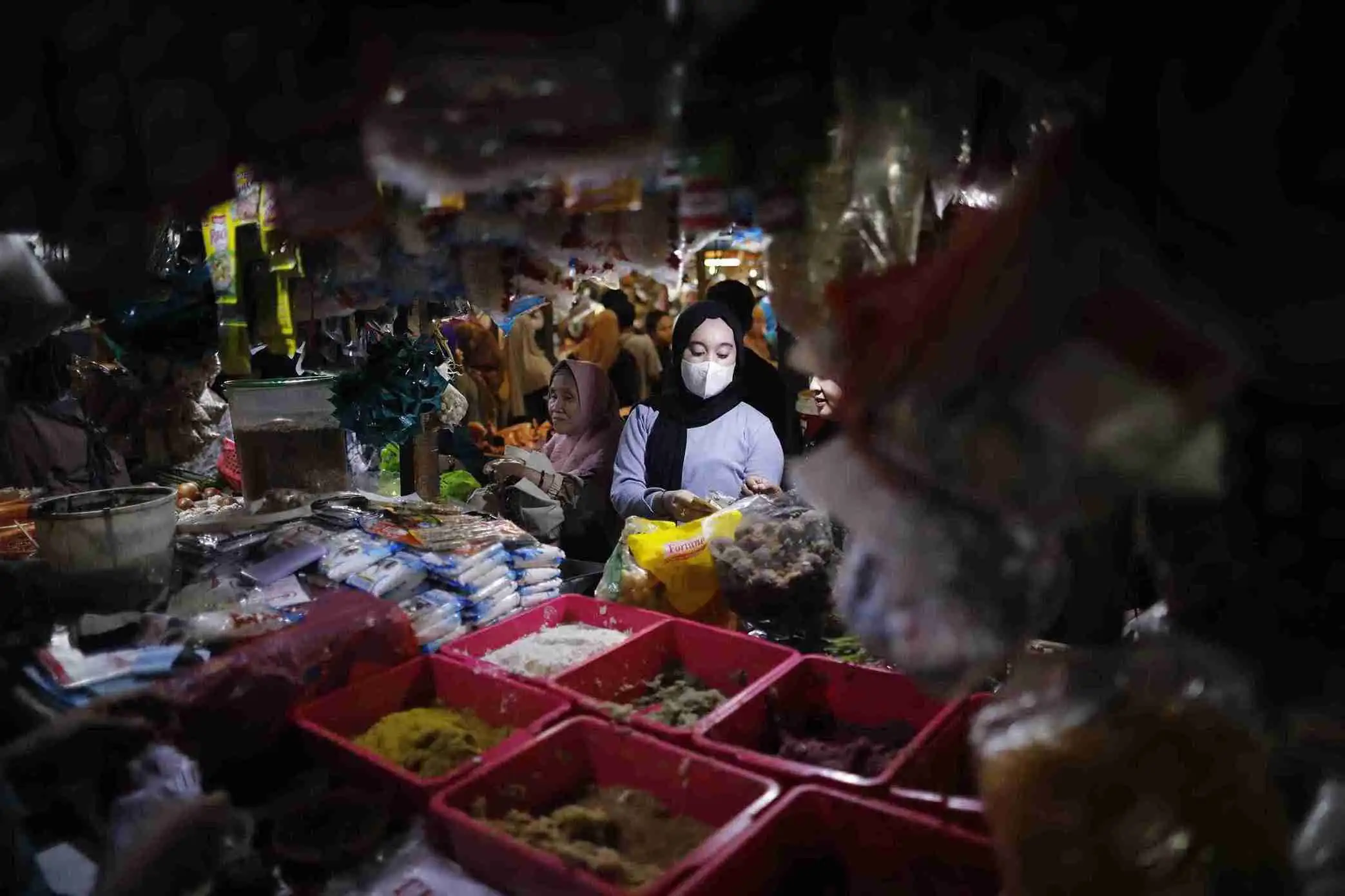 Harga Plastik Naik hingga 40 Persen, Konflik Timteng Tekan Rantai Pasok Global