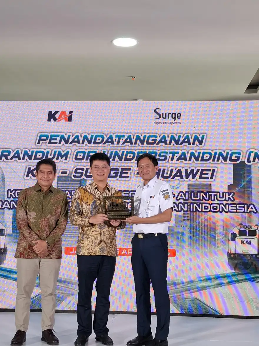 KAI, SURGE, dan Huawei Teken MoU Pengembangan Teknologi 5G dan AI di Sistem Perkeretaapian 