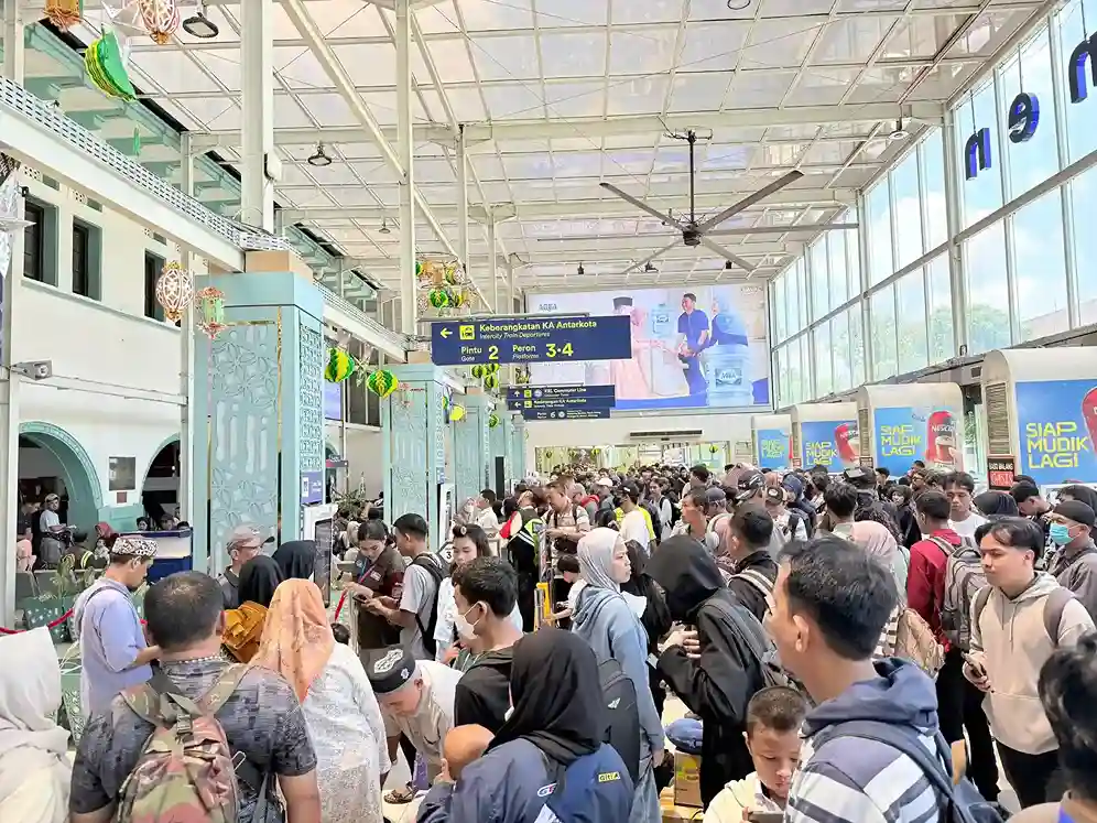 Sejumlah KA Jarak Jauh Dihentikan, KAI Hadapi Potensi Kerugian