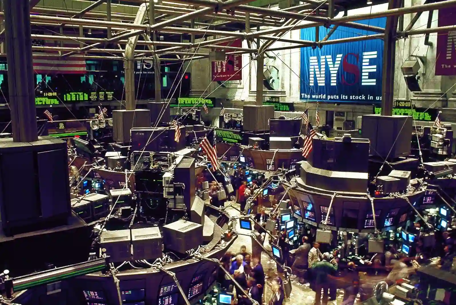 Futures AS Naik Tipis, Pasar Pantau Ketegangan AS-Iran