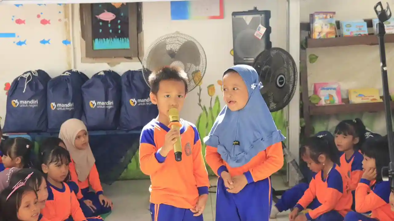 Kontribusi Bank Mandiri di Dunia Pendidikan lewat Mandiri Peduli Sekolah 
