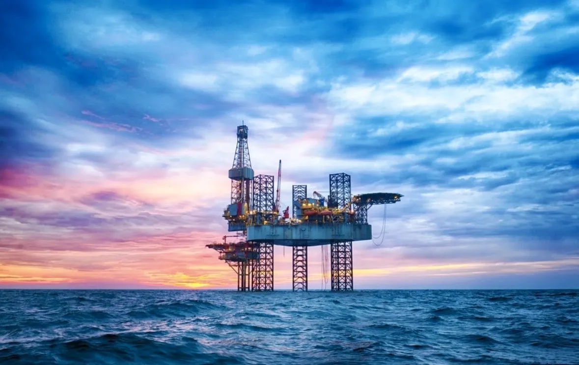 Citi Pasang Harga Brent di USD120, Minyak Global Masih Panas 