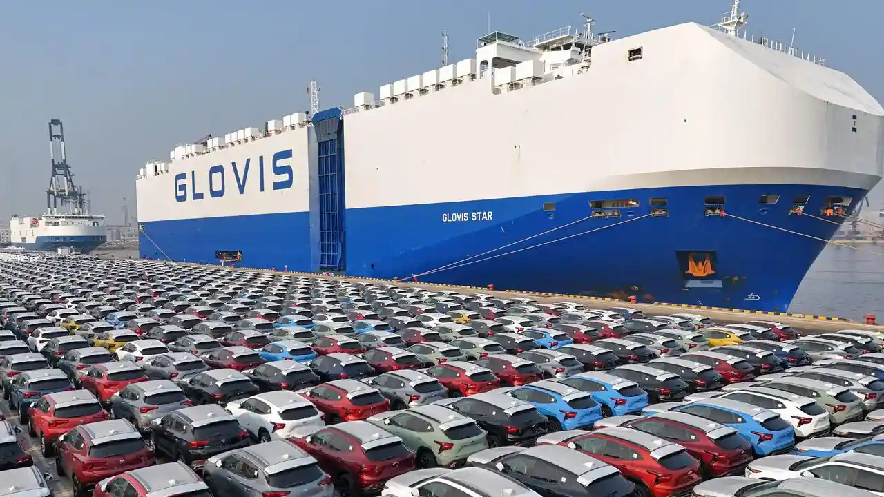 Tensi Perang Dagang AS-China Meninggi, Rantai Pasok EV Terancam