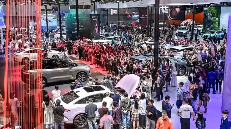 NEV Kuasai 61 Persen Pasar Otomotif China, Mobil BBM Terpuruk