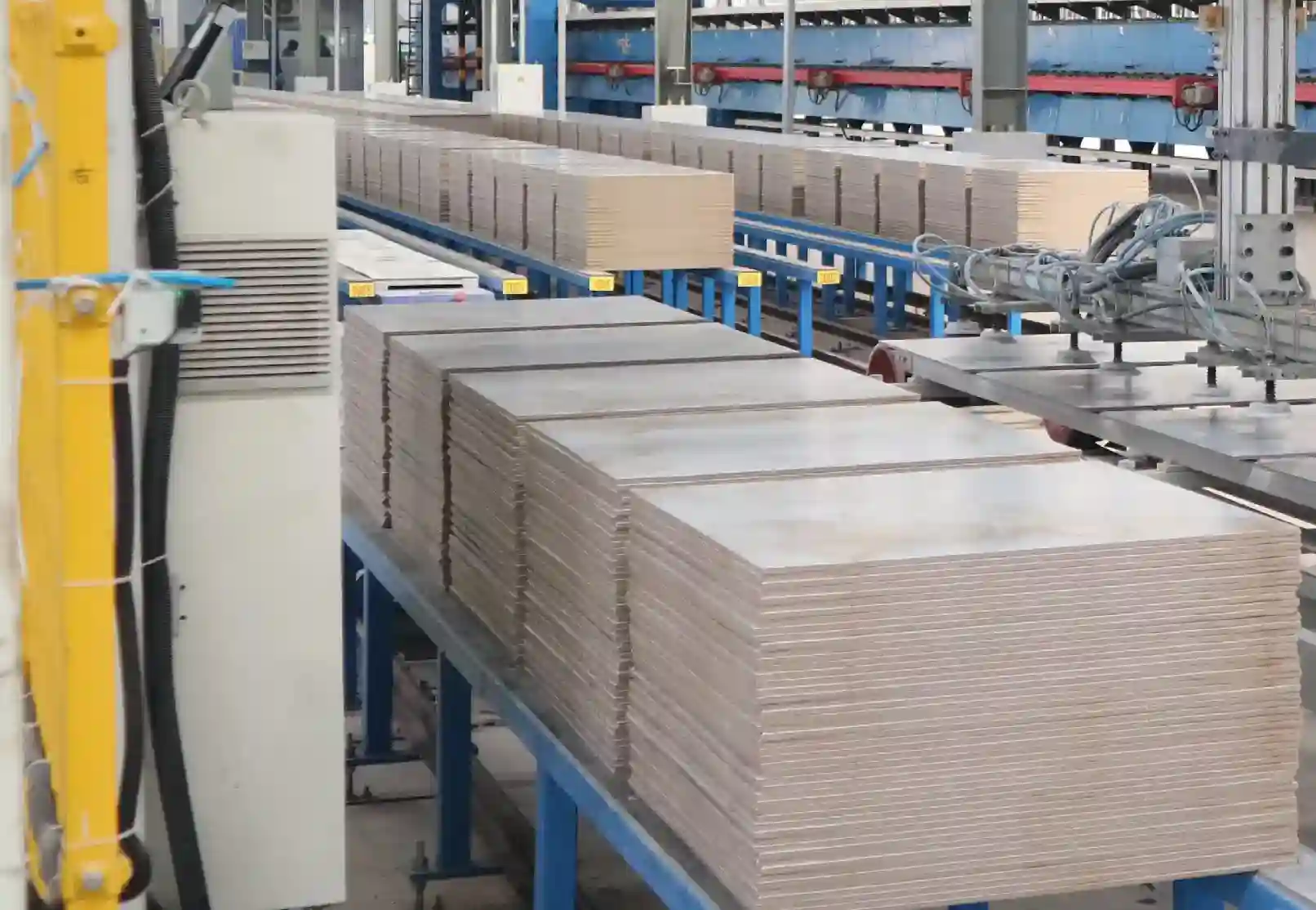 Industri Keramik RI Bidik 4 Besar Dunia, Pemerintah Ungkap Langkahnya