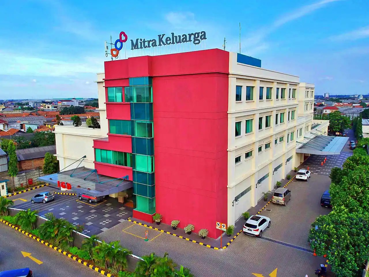 Buyback Rp1 Triliun Disiapkan, Saham MIKA Rontok 22 Persen
