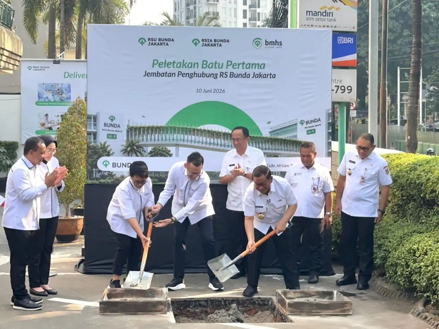 BMHS Bangun Skybridge, Dua Rumah Sakit Disulap Jadi Satu Ekosistem 