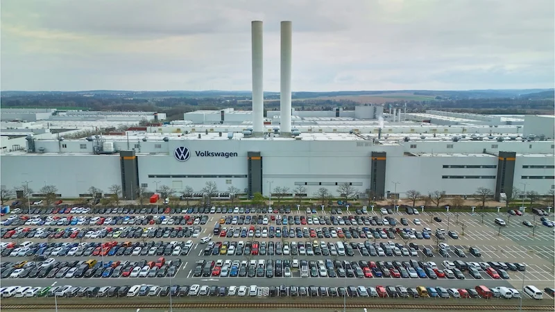 Laba Merosot 44 Persen, Volkswagen Bakal Tutup 4 Pabrik
