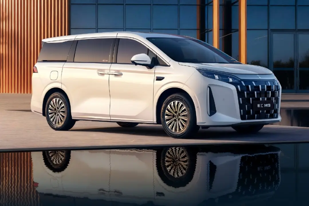 BYD Perkenalkan Linghui M9 dengan Jarak Tempuh hingga 1.105 Km